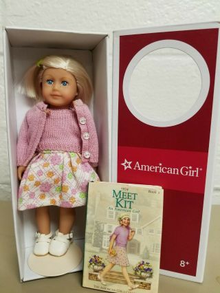 American Girl Mini Doll 6.  5 " Meet Kit - Retired