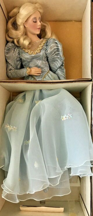 1988 Sleeping Beauty Porcelain Doll From Franklin Heirloom 21 " 117