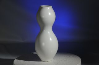 Jonathan Adler White Vase,  10 ",  Handmade In Peru