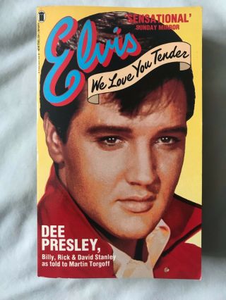 Elvis Presley " We Love You Tender " Paperback Book 32 Pages B/w Photos Not C/d