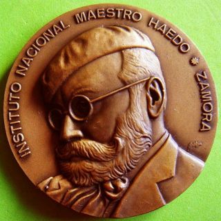 L@@k Music Spanish Conductor Maestro Haedo / Zamora Spain / Flowers Bronze Medal