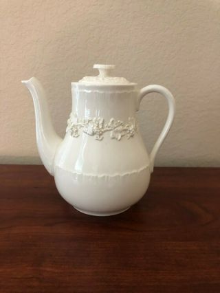 Wedgwood Embossed Queensware Coffee Pot And Lid Cream Grapes Euc