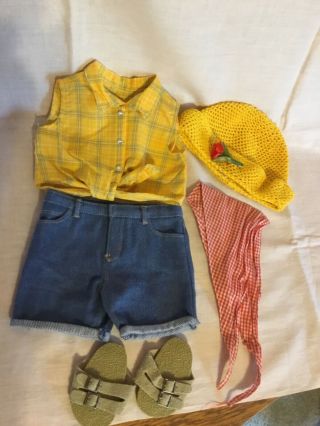 American Girl Doll Summer Fun Outfit Yellow Shirt And Jean Shorts With Sandals