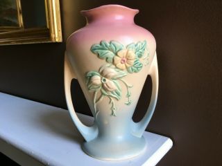 Hull Art Pottery Wildflower Double Handled Vase 9.  5 " Matte Pink & Blue 1946 - 1947