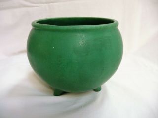 VINTAGE FOUR FOOTED MATTE GREEN ARTS & CRAFTS POTTERY POT 3