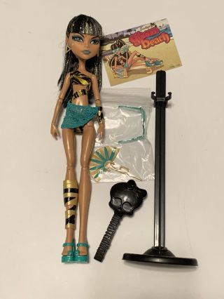 Monster High Doll - Cleo De Nile From Gloom Beach (2010)