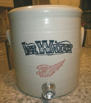 Red Wing Stoneware 1 Ga.  Ice Water Cooler Crock W Spout No Lid