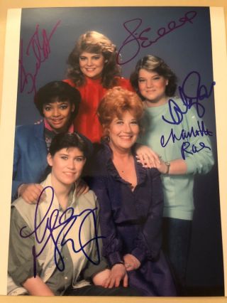 Facts Of Life Cast Signed Photo 8x10 Charlotte Rae Autograph Lisa Whelchel