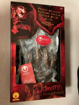 Robert Englund Autographed A Nightmare On Elm Street Freddy Krueger Glove