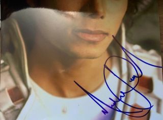 Michael Jackson Hand - Signed ca.  21x30 cm color glossy Photo AUTOGRAPH - w/ LOA 2