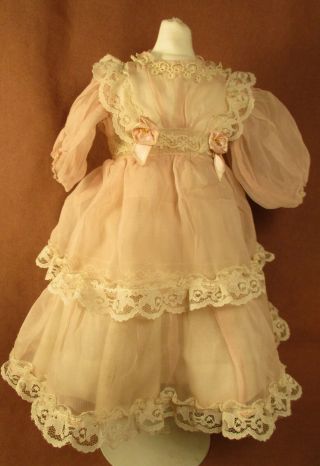 Vintage Dress For 17 " - 18 " Bisque Doll - Pale Pink W/ivory Lace Ruffles