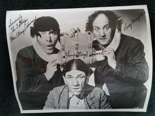 The Three Stooges Signed Autographed B&w 8x10 Photo - Moe,  Larry,  And Shemp