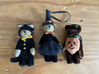 Boyds Bears Halloween T.  F.  Wuzzies Series Pumpkin,  Witch,  Black Cat 3”