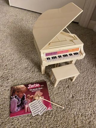 Vintage Barbie 1981 Baby Grand Piano Mattel