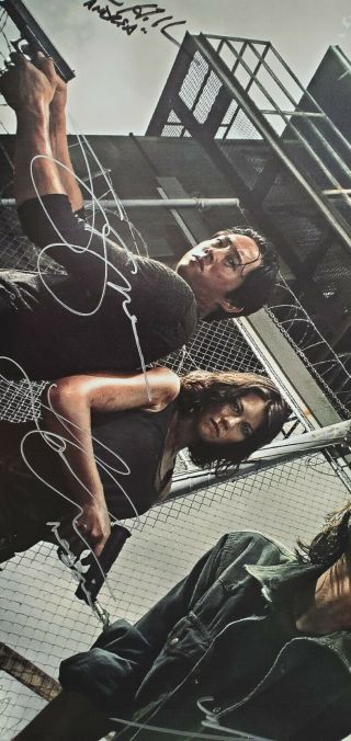 Walking Dead Autographed Large Poster 40×27 (not reprint) Norman Reedus. 3