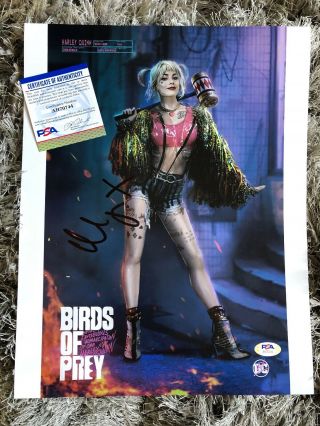 Margot Robbie Harley Quinn Signed 11x14 Photo Birds Of Prey Psa/dna