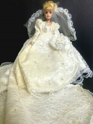 Vintage Handmade Barbie Doll Ivory Lace Wedding Dress Train Veil Bouquet Set