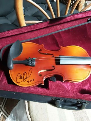 Cmhof Charlie Daniels Autographed Fiddle