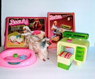 Vintage Mattel Barbie Dream House Desk And Dog Beauty