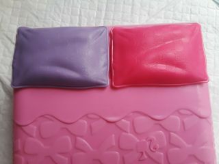 Barbie Dreamhouse Bed w/Pink and Purple Pillow Replacement Part Mattel CJR47 2