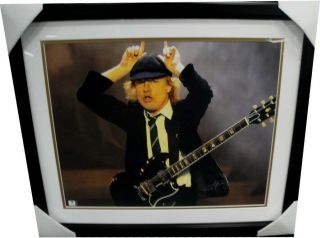 Angus Young Signed Autographed 16x20 Photo Framed Ac/dc Making Horns Gv822655
