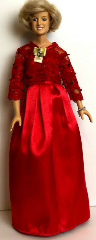 Danbury 14 " Vinyl Princess Diana Doll Red Dress,  Bracelet,  Stand