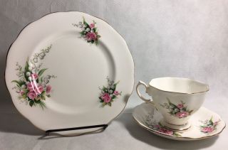 Vintage Royal Albert England Footed Teacup And Saucer Plate - Lily Of The Valley