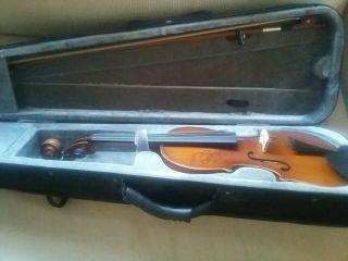 Charlie Daniels Signed Fiddle With Case,