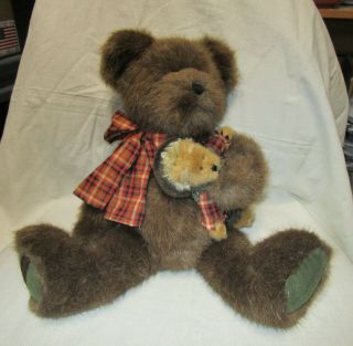 Boyds Bear Plush Bear Of The Month Russell Bear With Scarecrow 16in