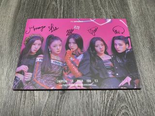 Itzy It’z Different All Member Signed Promo Album Kpop Usa Seller