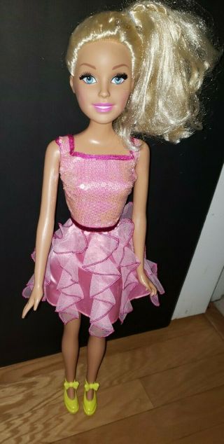 Blonde " Best Fashion Friend " Barbie Doll 28 Inch Tall Pink Sequin Dress