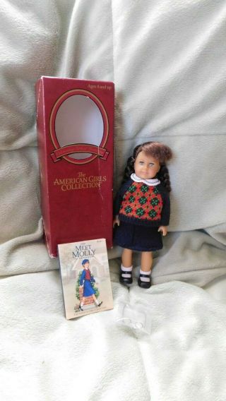 American Girl Pleasant Company Mini Molly Doll With Book And Glasses Iob
