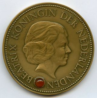 Netherlands Dutch Inauguration Of Queen Beatrix 1980 Medal 50mm 54gr Сover