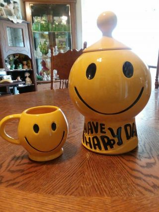 Vintage 235 Mccoy Usa Pottery Have A Happy Day Smiley Face Cookie Jar/mug