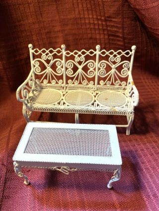 White Wired Sculptured Dollhouse Furnture.  Mini Couch And Coffee Table