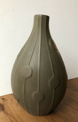 Jonathan Adler Pot A Porter Raised Dots Ceramic Vase Matte Brown 8.  5 "