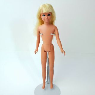 Vintage Barbie 1069 SUNSET MALIBU SKIPPER Nude Doll Shiny Blonde Hair 2