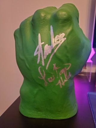 Stan Lee Lou Ferrigno Signed Hulk Green Smash Fist Hand Autographed