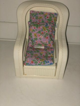 Vintage Barbie 1983 White Wicker Furniture Chair With Cushion