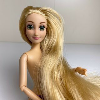 Tangled Rapunzel Disney Mattel Barbie Long Hair Blonde