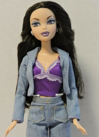 My Scene Nolee Doll W/violet Eyes,  Purple Lips,  In Cute Blue Jean Outfit,