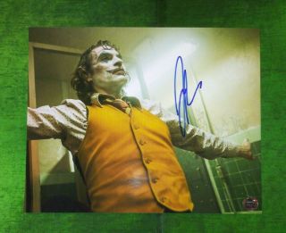 Joaquin Phoenix Hand Signed Autograph 8x10 Photo Joker