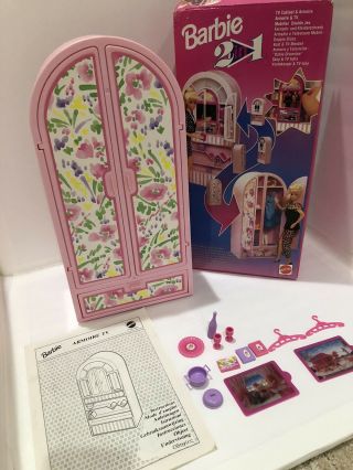 Barbie 2 In 1 Wardrobe And Tv Cabinet