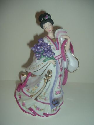 Lena Liu Danbury Iris Princess Asian Lady Figurine