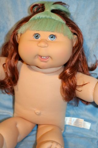 Cabbage Patch Kids Play Along PA - 1 Red/Blue Magic Glow Girl Doll CUTE 2