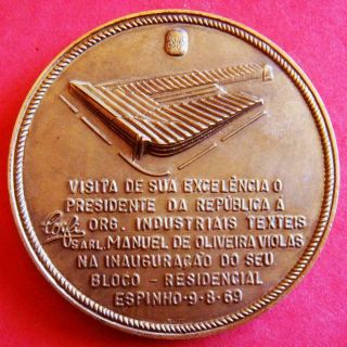Politics 11th President Américo Tomás Visit to Textile Factory Bronze Medal 2