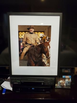 Robin Williams (night At The Museum) Autographed Framed 11x14 Color Photo Psa
