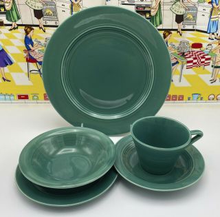 Vintage Homer Laughlin Harlequin Spruce Green 6 Piece Place Setting Fiesta