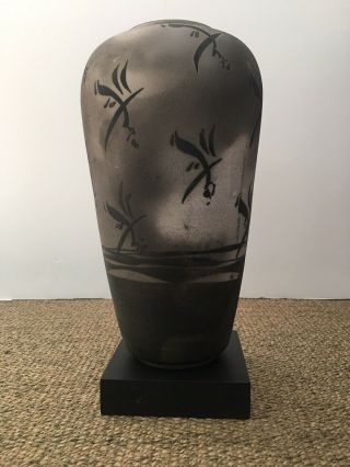 Scott Lindberg Raku Ceramic Pottery Vase - Urn.  9 1/4”