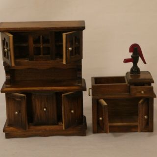 Dollhouse Miniature Kitchen Cabinet Hutch Dry Sink Pump Concord Vintage 1:12 3